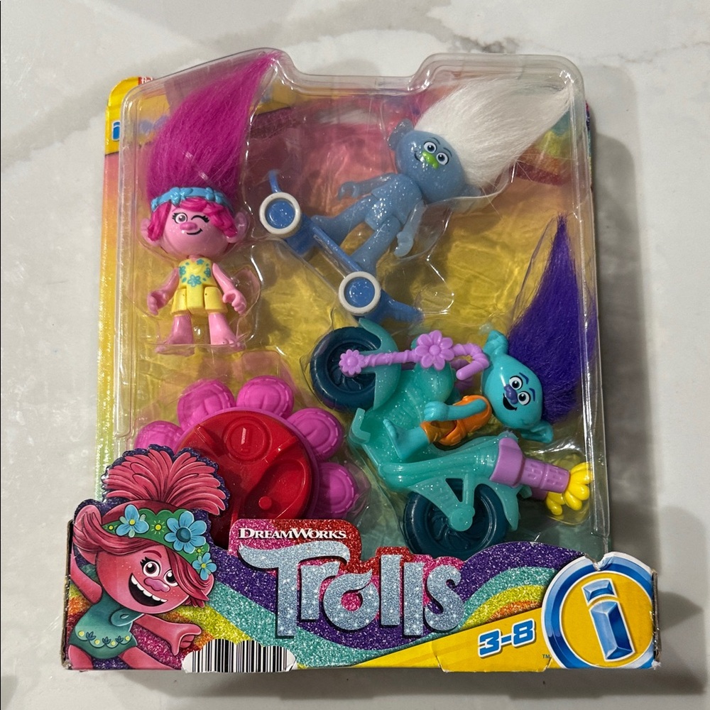 Dreamworks Trolls Mini Figure Set - Pink, Blue, White, Purple Hair